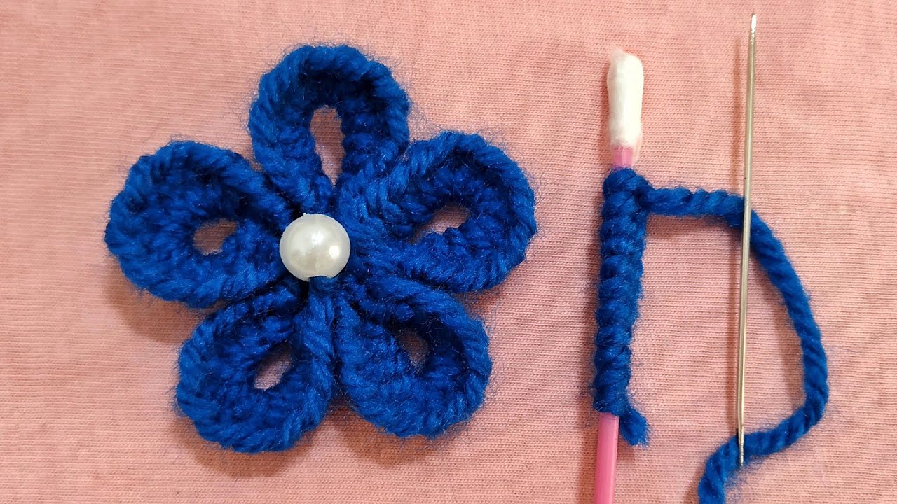 Amazing Trick with Cotton Bud -Easy Woolen Flower