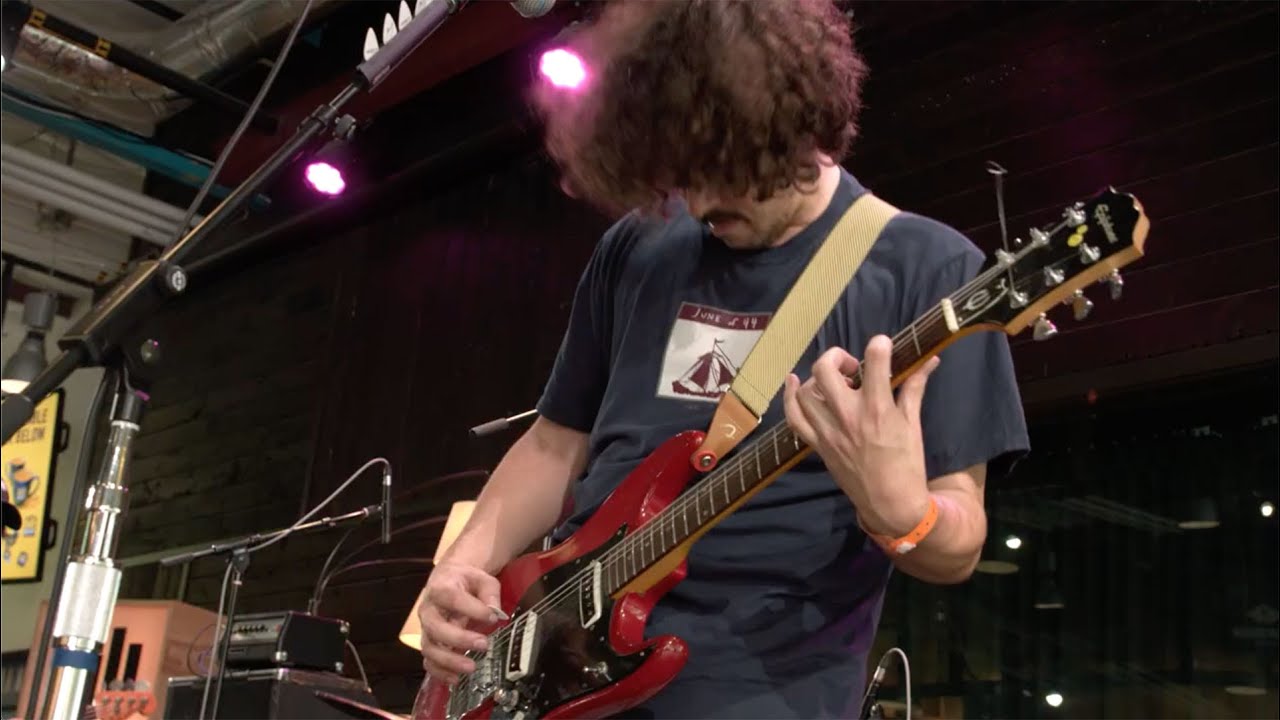 El Shirota - La Ciudad (Live on KEXP)