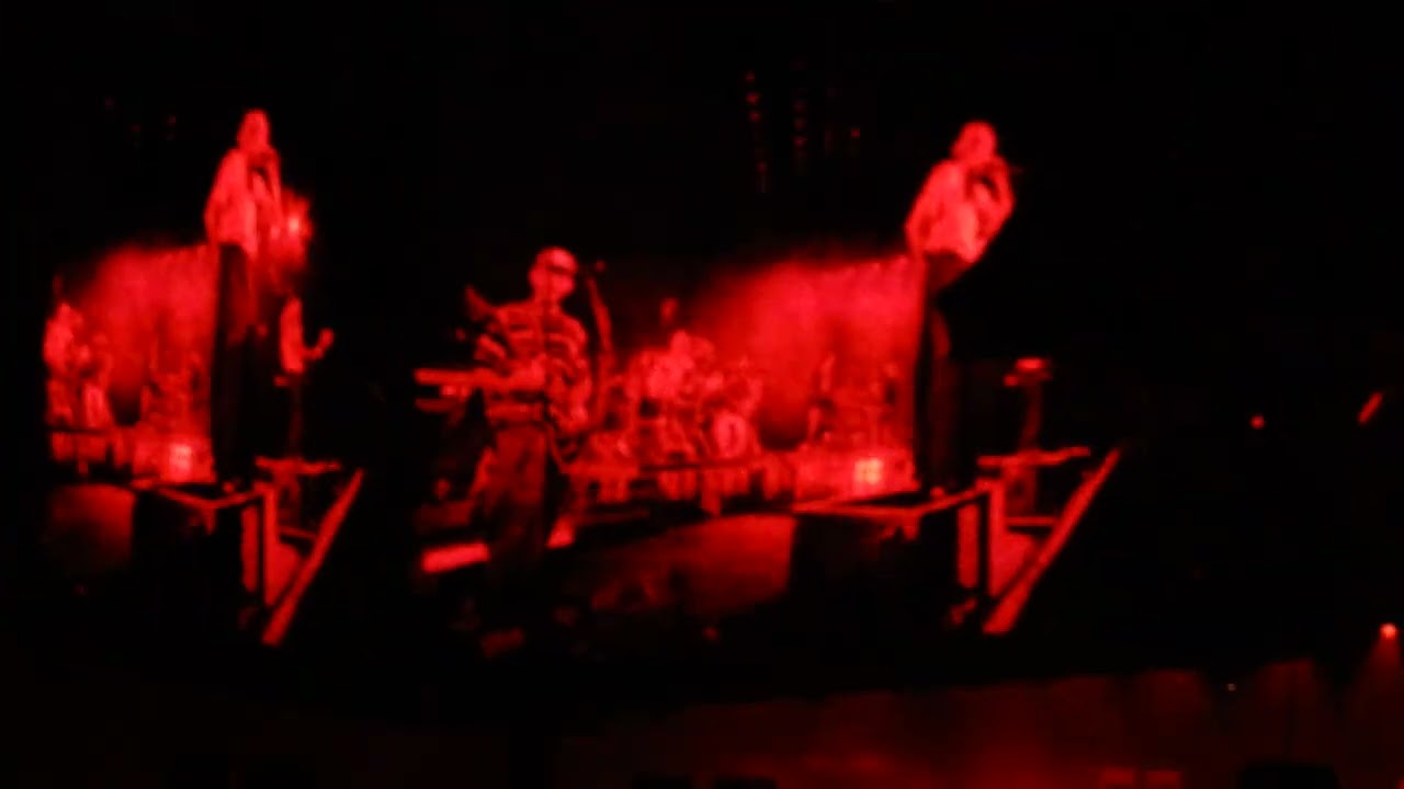 One Step Closer by Linkin Park 08/03/2026 Rod Laver Arena, Melbourne, Australia