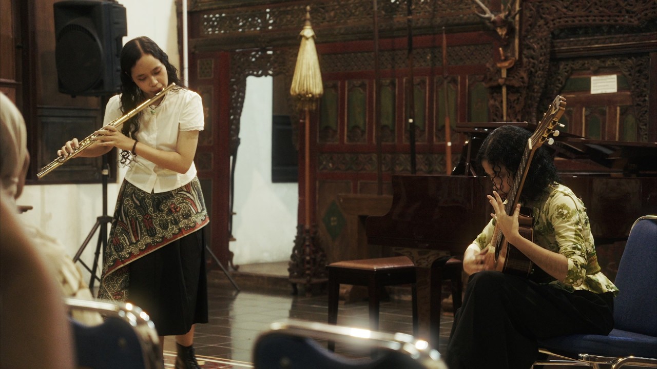Distribuição de Flores - Villa Lobos | Benita Ruhulessin, Cheryl Ruhulessin | Kasih Bersua