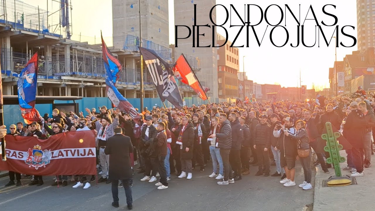 Vēsturiskā spēle Vemblija stadionā