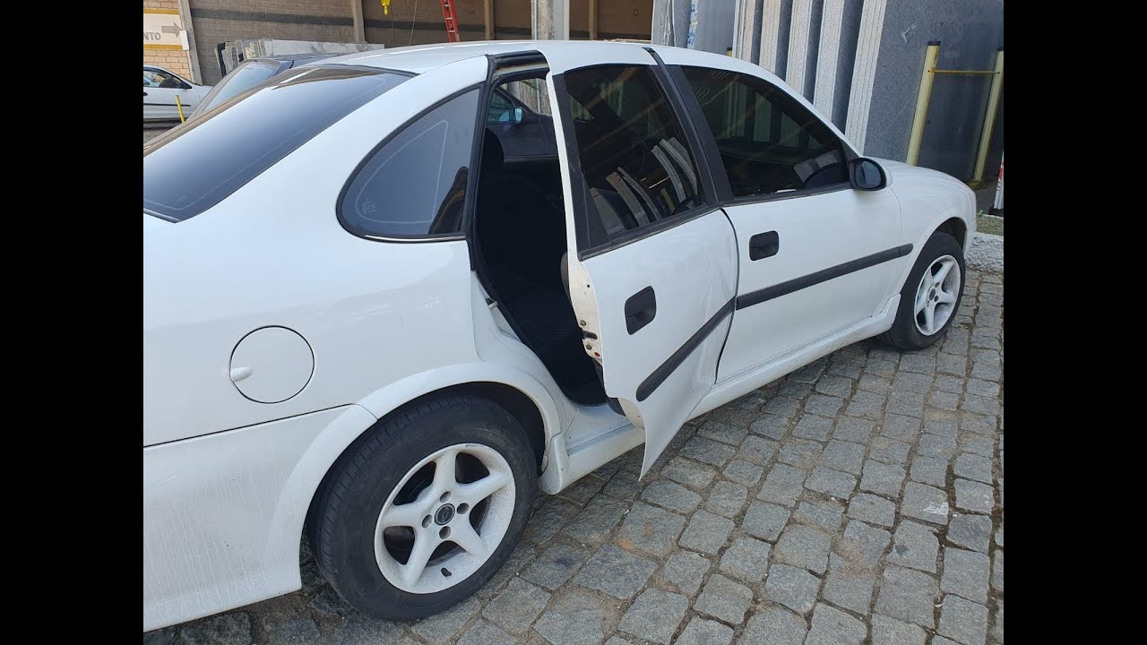 VECTRA PORTA TRASEIRA NÃO ABRE, PROBLEMA NA TRAVA ELÉTRICA