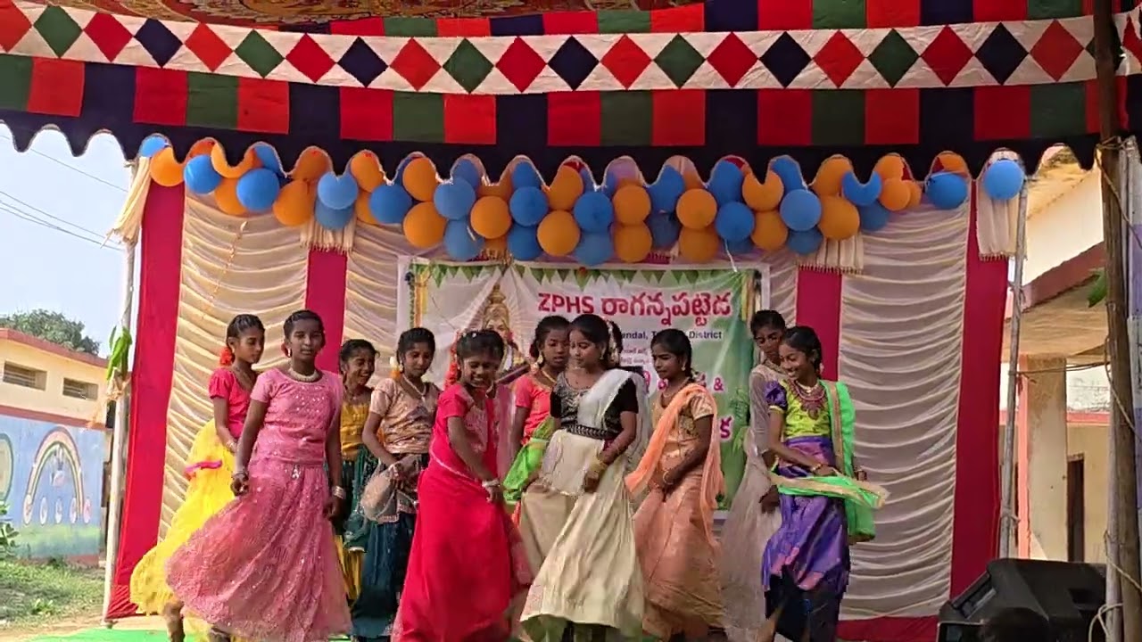 Dance performance by 7th class girls in Ragannapatteda ZPHS 