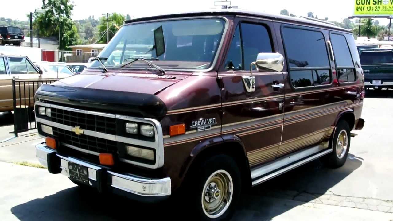 1 Owner 25,000 mile Chevrolet G20 Conversion Van 1500 Vandura Gladiator