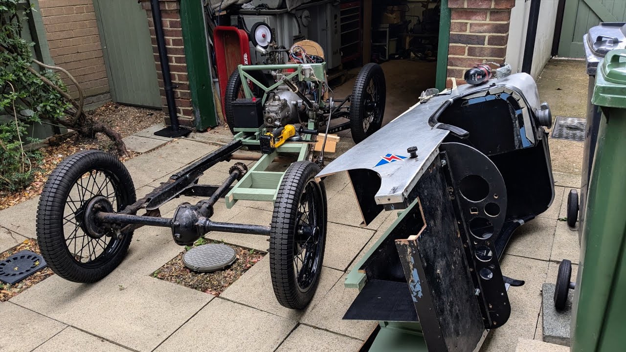 Возрождение - 2024 год и большой прогресс в перестройке Austin 7 Special.