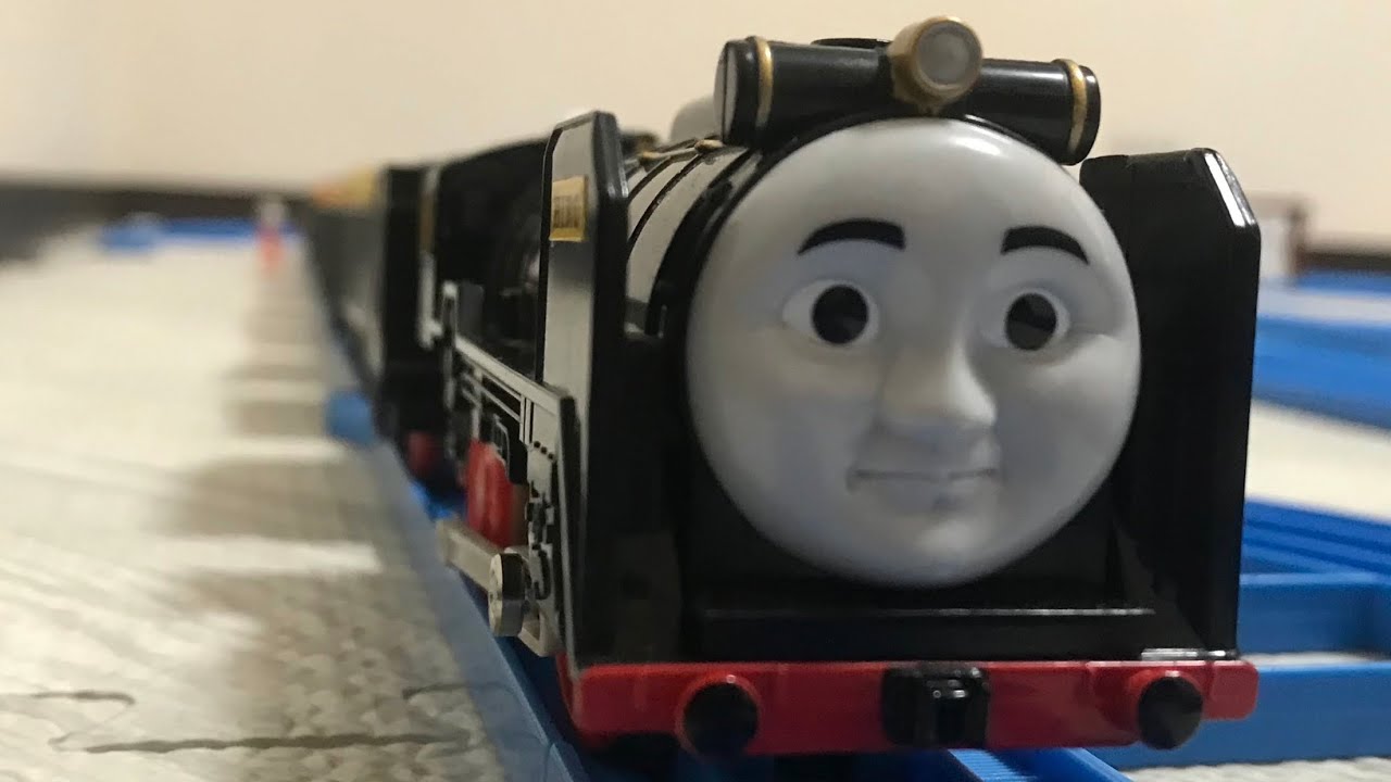 プラレールトーマス ヒロといたずらかしゃたち