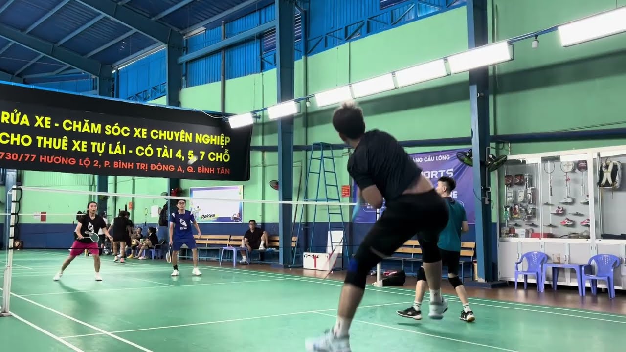 2214-Đêm nay có 2 người mất ngủ 🤭 