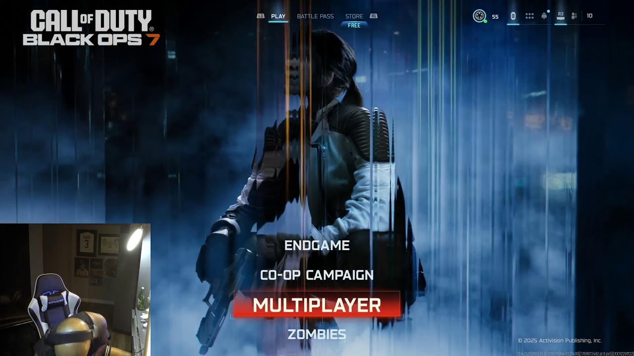 Tony Is Playing Call Of Duty