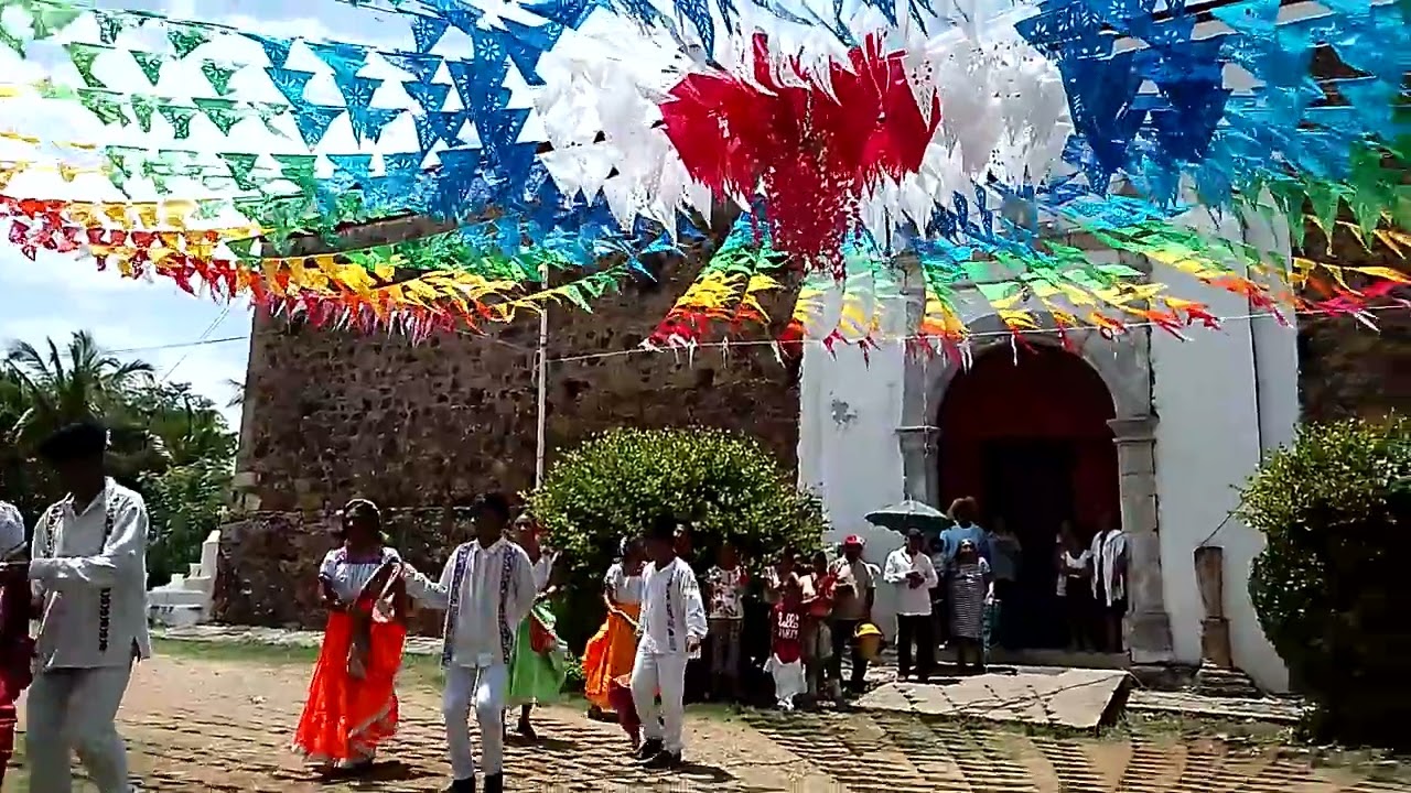 SAN CRISTÓBAL AJUCHITLAN  BALLET FOLKLORICO MACEHUALIZTLI