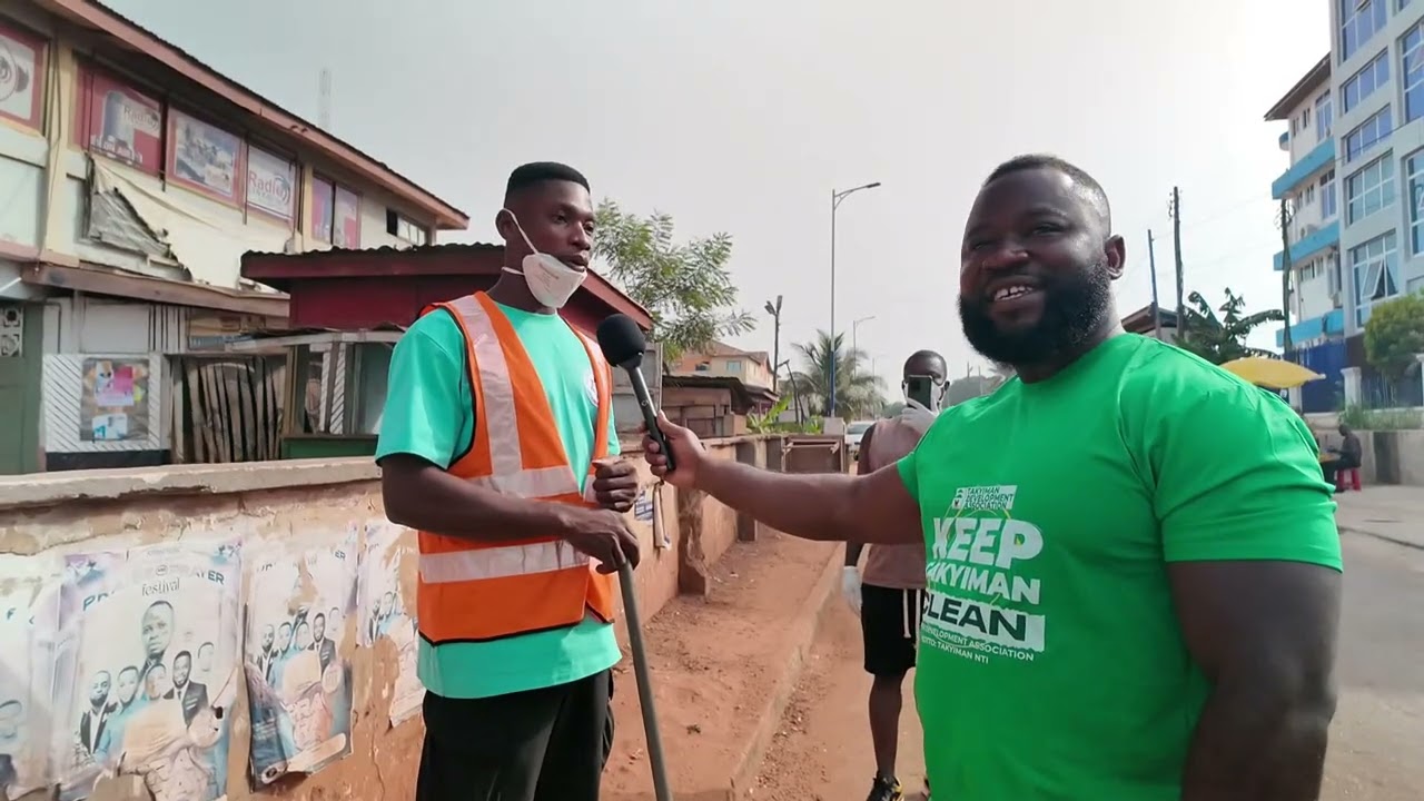 KEEP TECHIMAN CLEAN techiman development association , bonokyempen youth and city boys