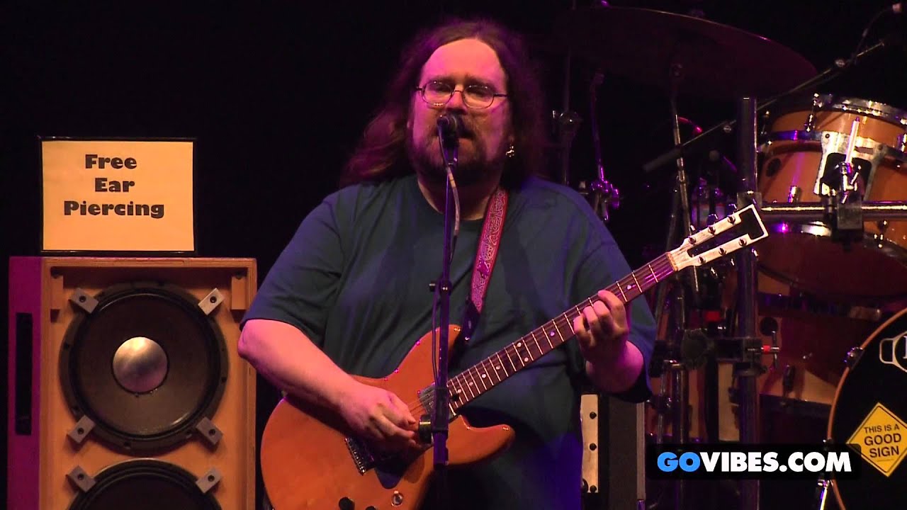 Dark Star Orchestra performs 