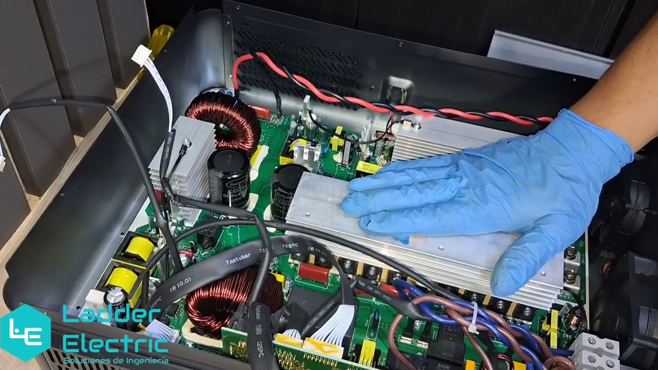 Reparación de Inversor solar Hibrido 3.6kw/6.2kw.