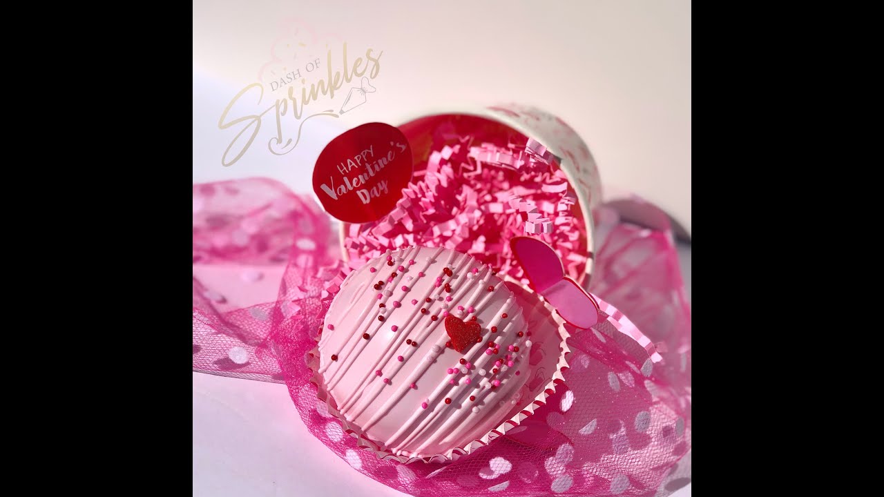 How to make Cocoa Bombs - STRAWBERRY COCOA BOMBS