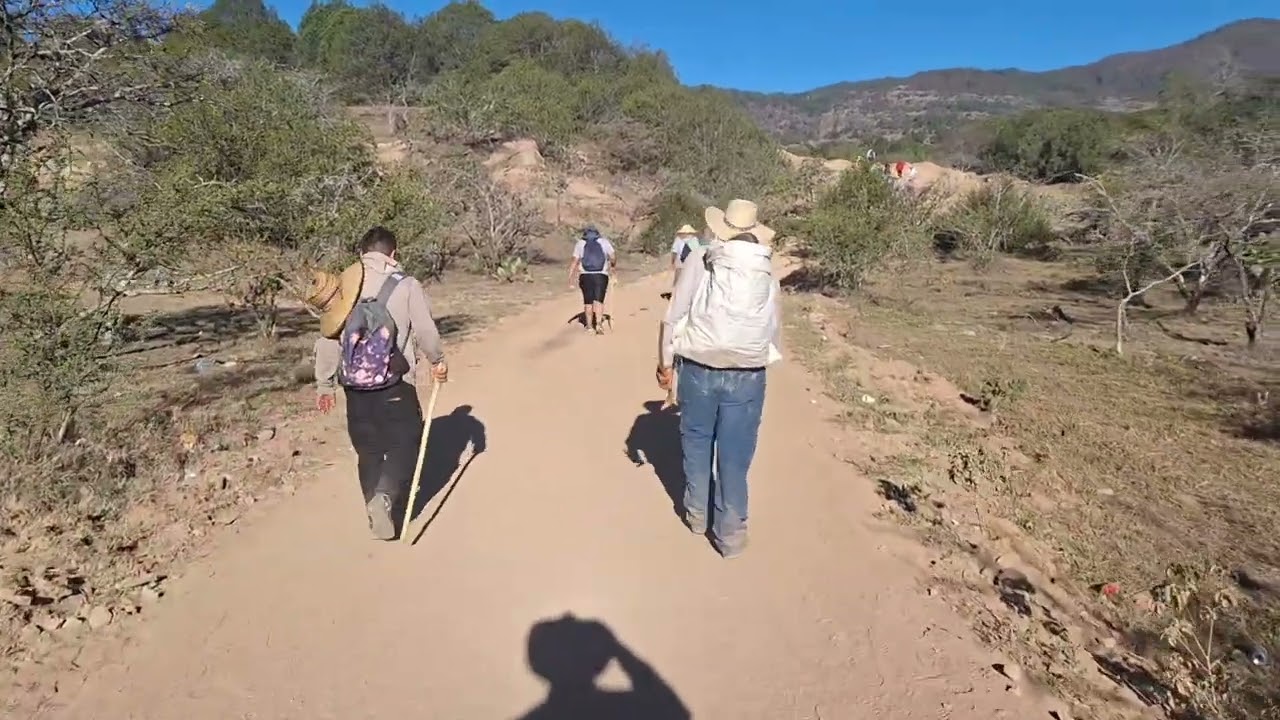 Día 2: Caminata a Talpa Versión 2024