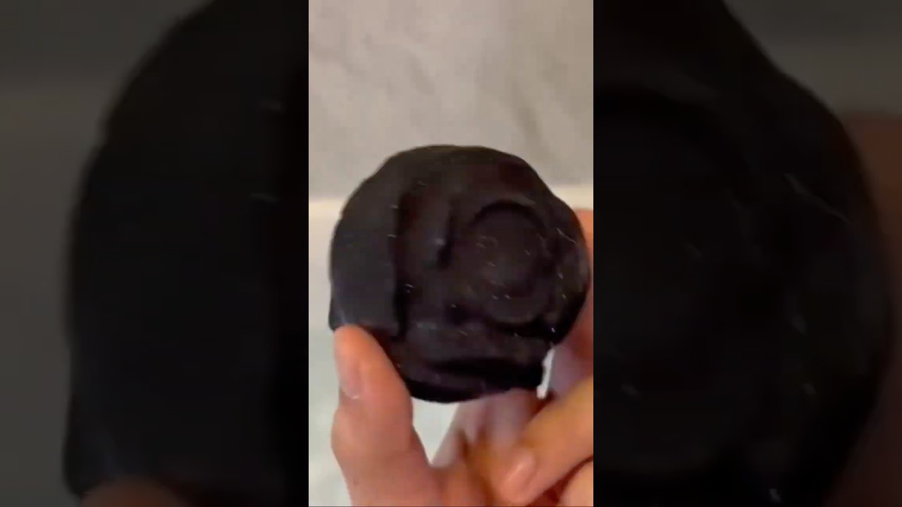 Black Rose Bath Bomb 
