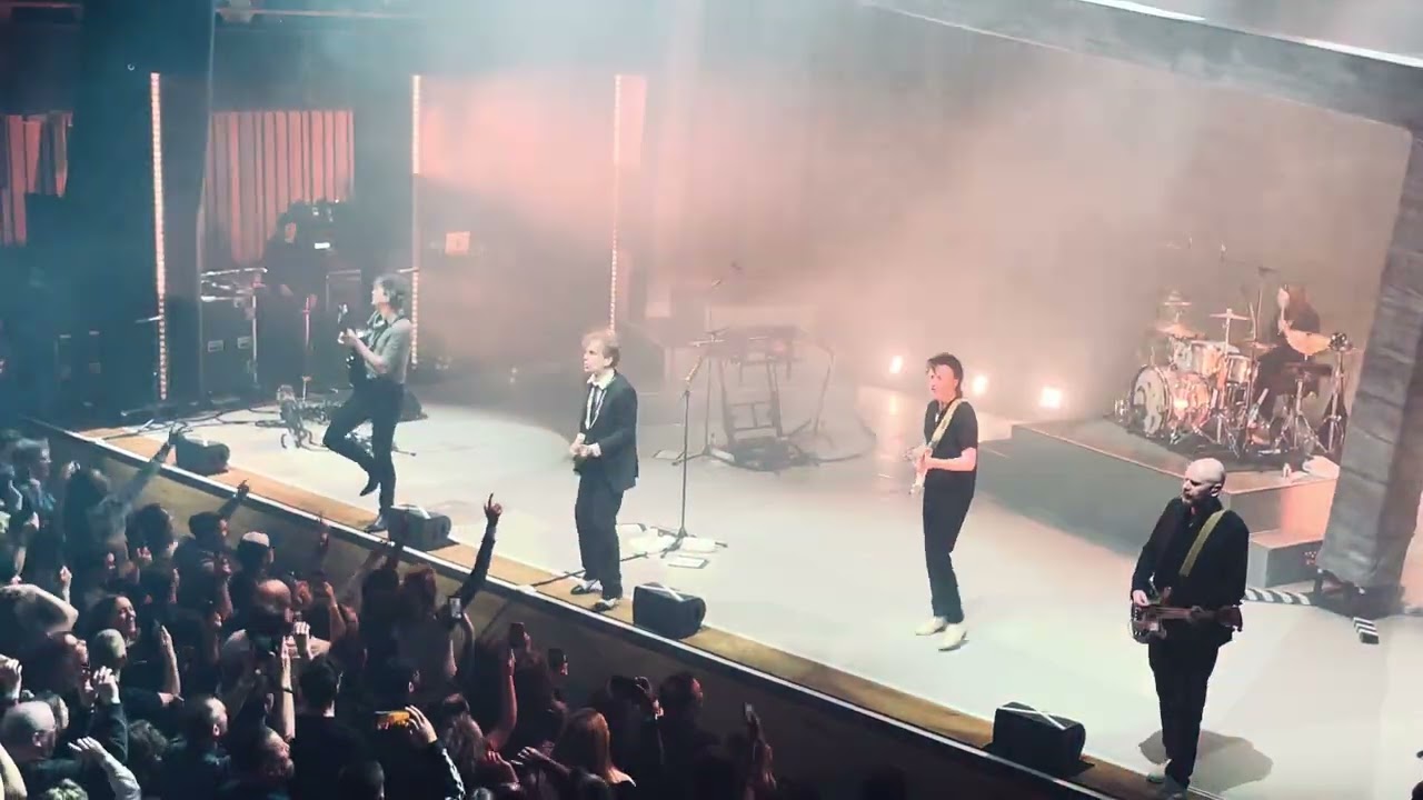 Franz Ferdinand, Take me Out, live at Bristol Beacon, 7th March 2026