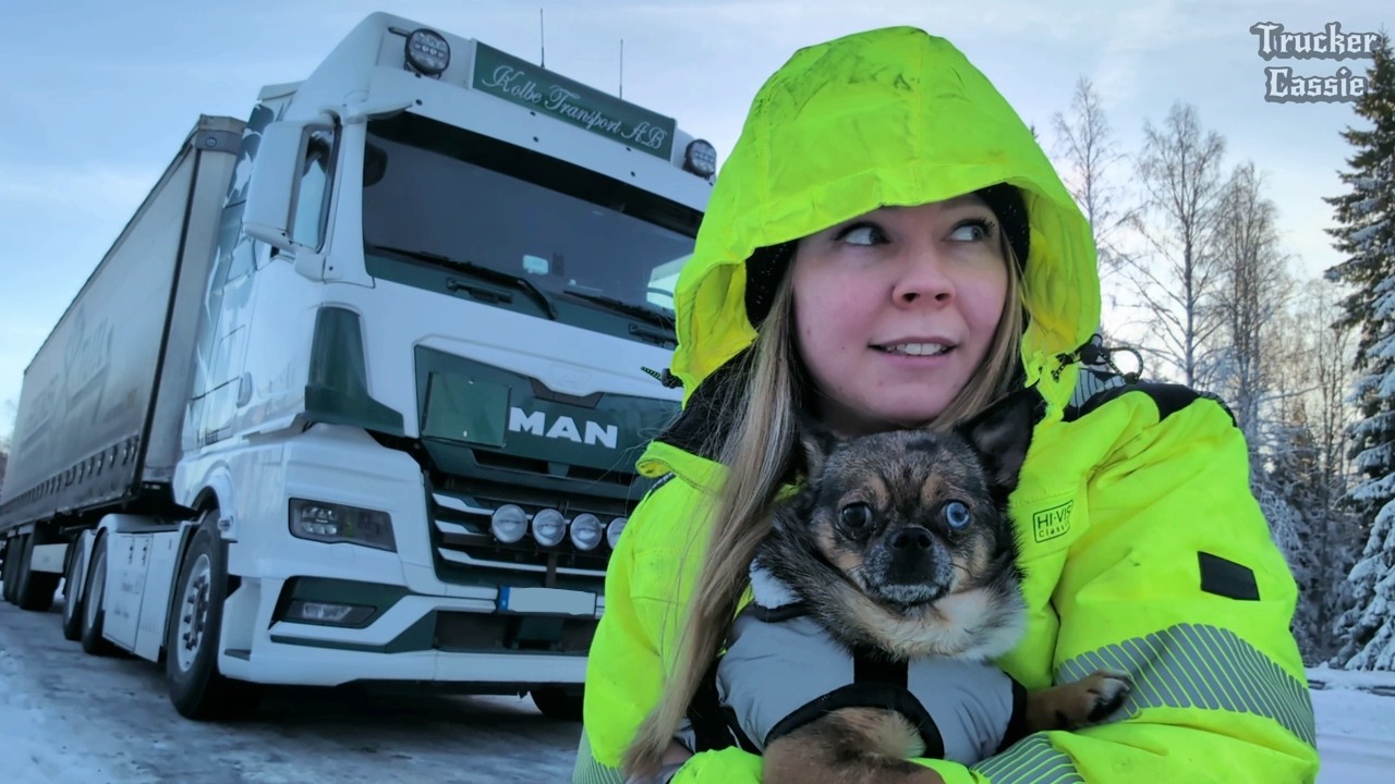 Trucking to North of Sweden Mid-Winter - All on my Own this Time!