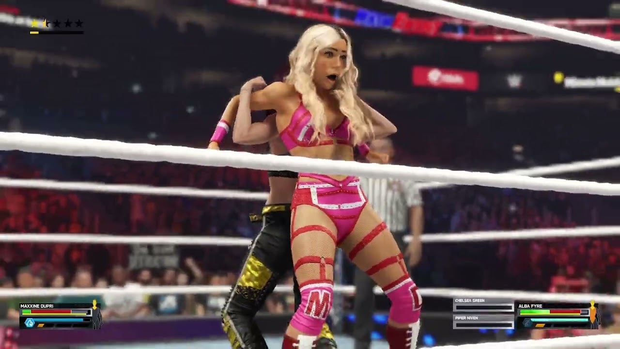 WWE 2K25 Максин Дюпри против Альбы Файр