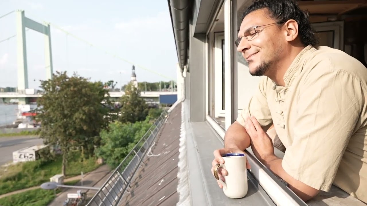 Syavash Rastani - short portrait about music, food and culture