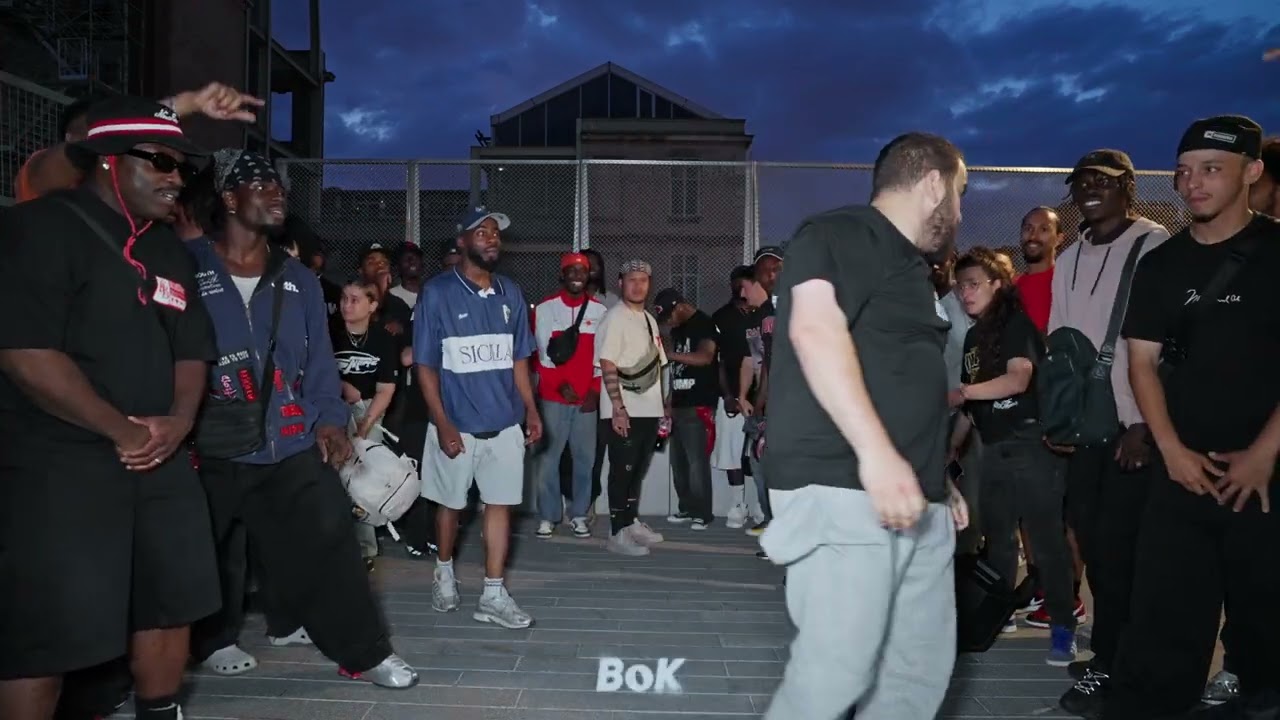 Prince Sniper vs Boy Radikal Station F Street Battles