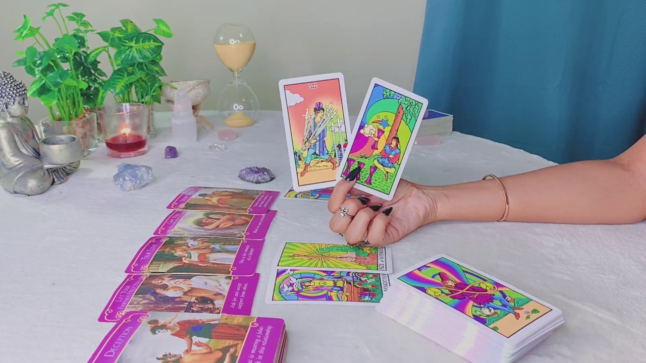 Pisces JULY | They're Coming Your Way .......FAST - Pisces Tarot Reading