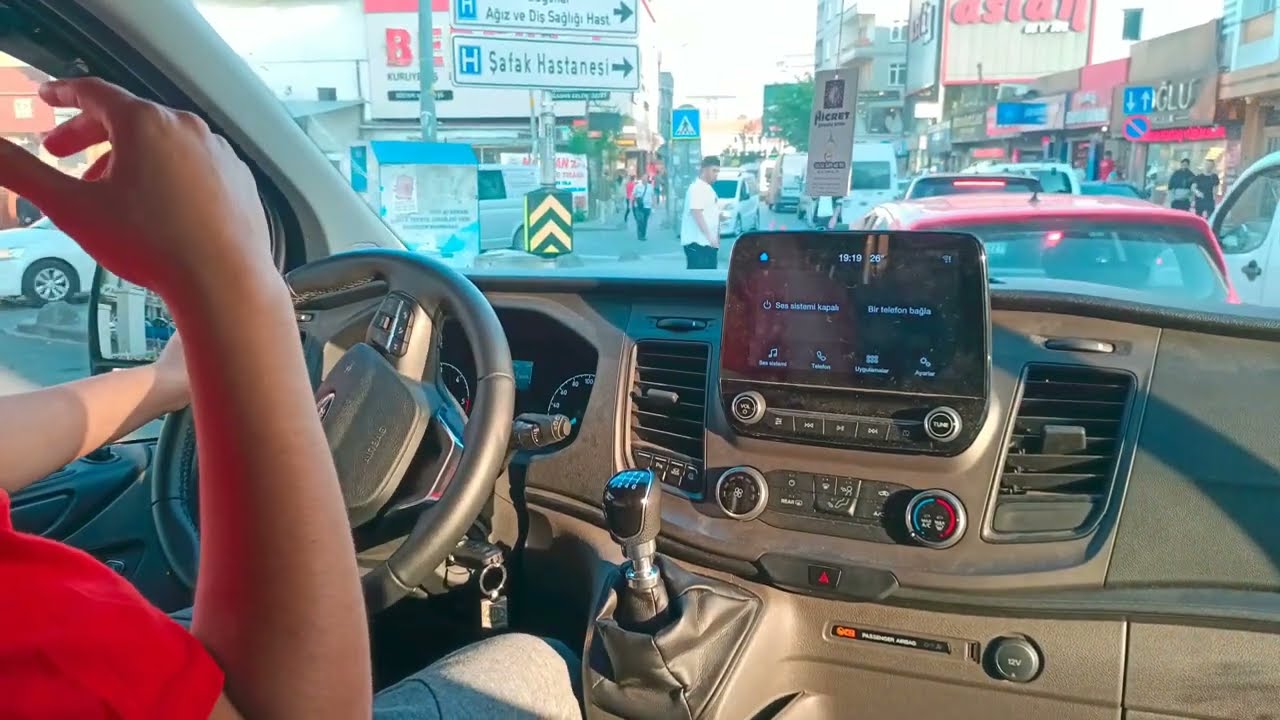 SİNİR BOZUCU BİR VİDEO OLDU (PASSAT VE RENAULT TRAFİC) VOL #69