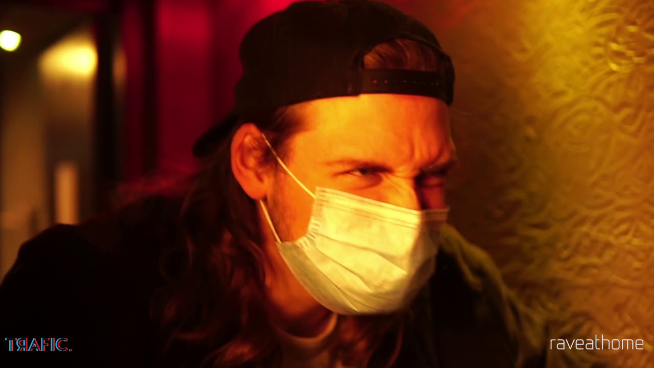 WENN DIE CLUBS WIEDER ÖFFNEN 2 - PANDEMIC AT THE DISCO