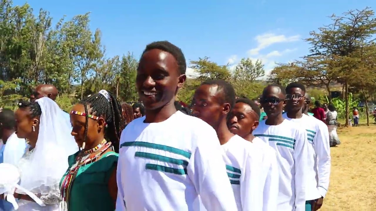 SPARKBOY KINYAGA (MUGIE EYEYIO) PERFORMANCE AT FAITH TO DANIEL WEDS AT GAREDARE...VERY IMPRESSIVE ❤️