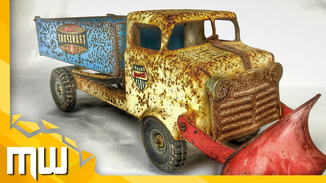 Restoration Truck 1950s very Rusty -  GMC ?!
