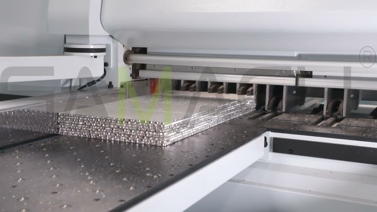 Samach-CNC panel saw cut aluminum honeycomb panel
