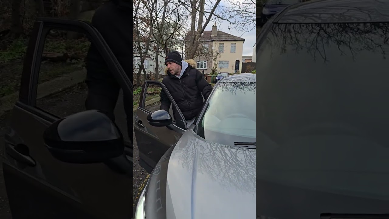 Entitled driver has NO RESPECT for private property 