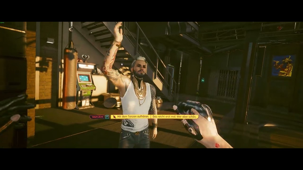 Kerry Eurodyne dances and freaks out in Apartement