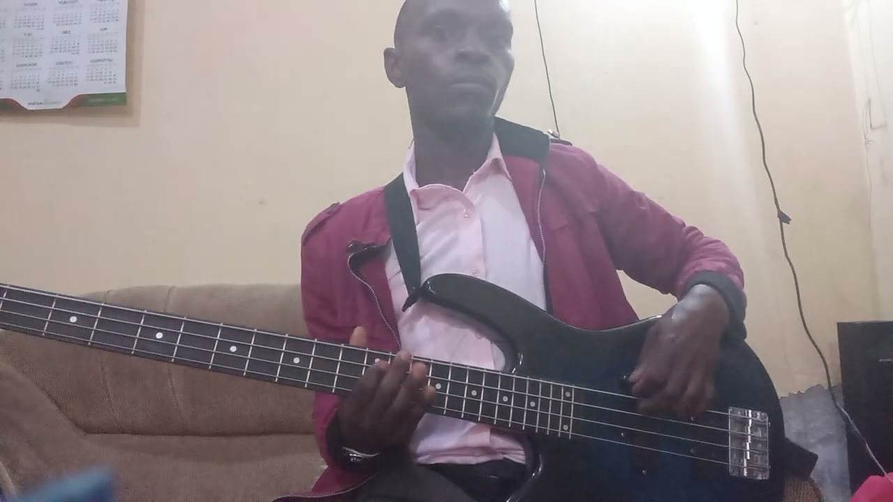 NGUIKA ATIA song by njoro Steve live bass performance 