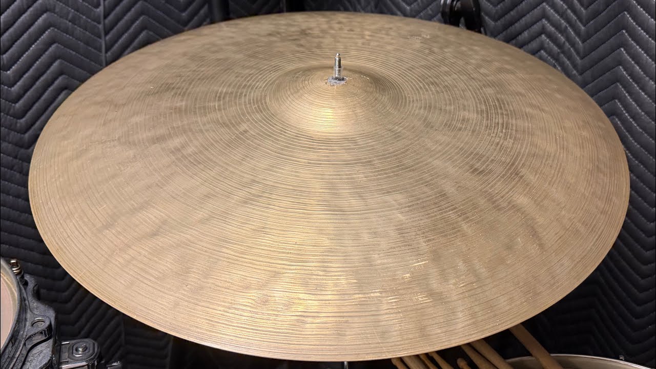 K. Zildjian Istanbul 22” Intermediate Stamp Ride Cymbal 2616g 