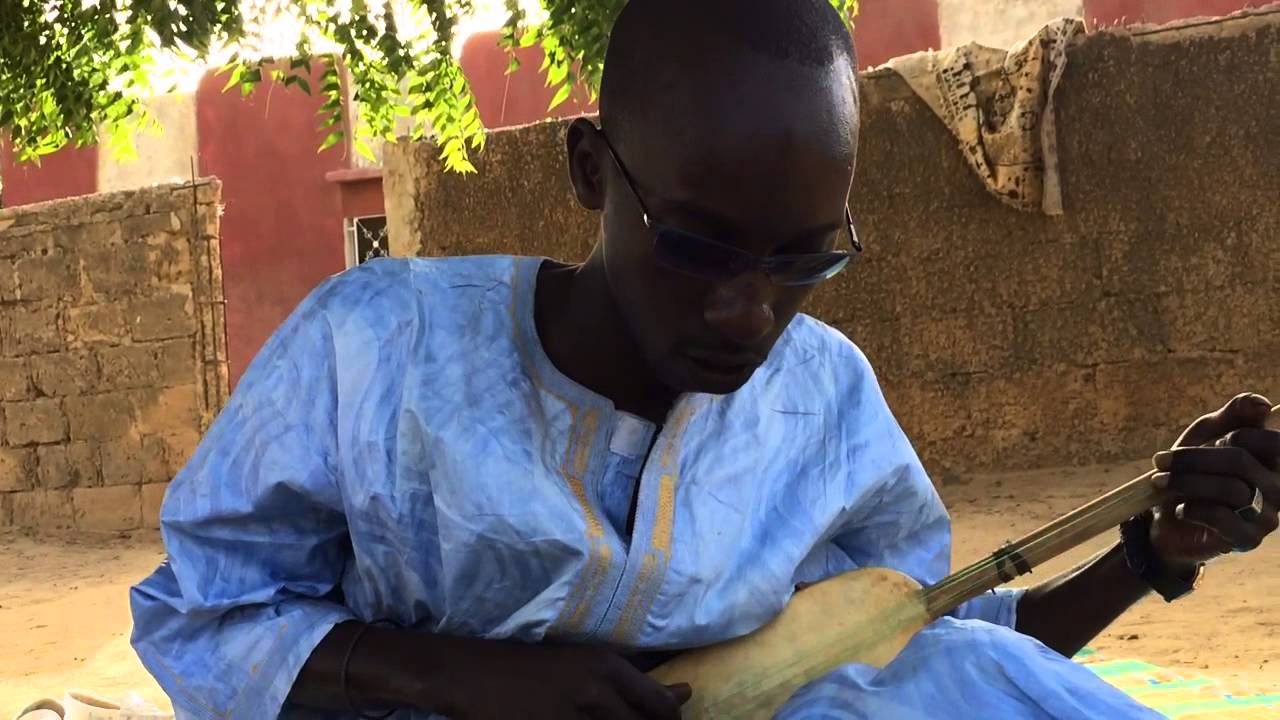 Mama aw GUISS&Eacute; et ABOU Thiam