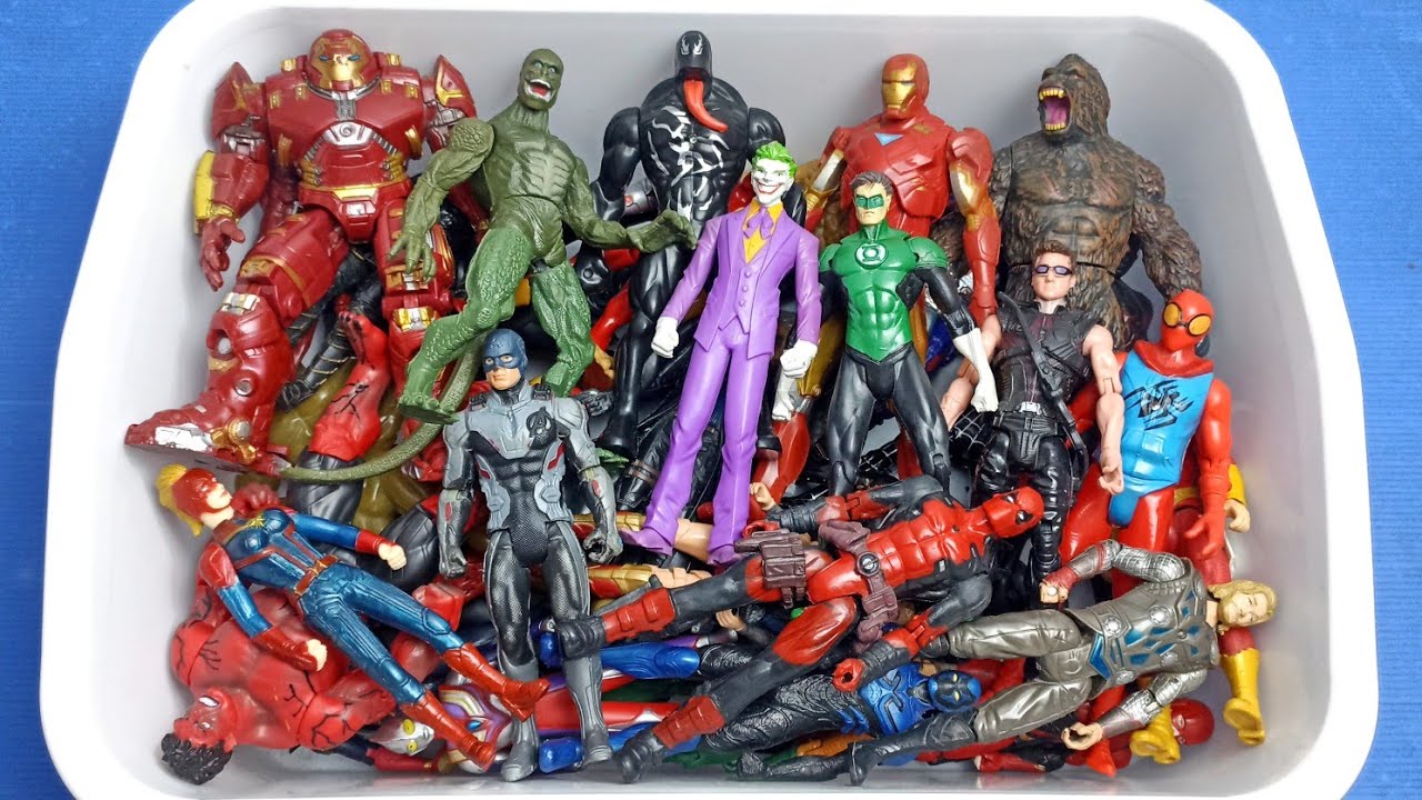Koleksi Figure Super Hero | Figure Avengers, Joker, Venom, Captain America, 