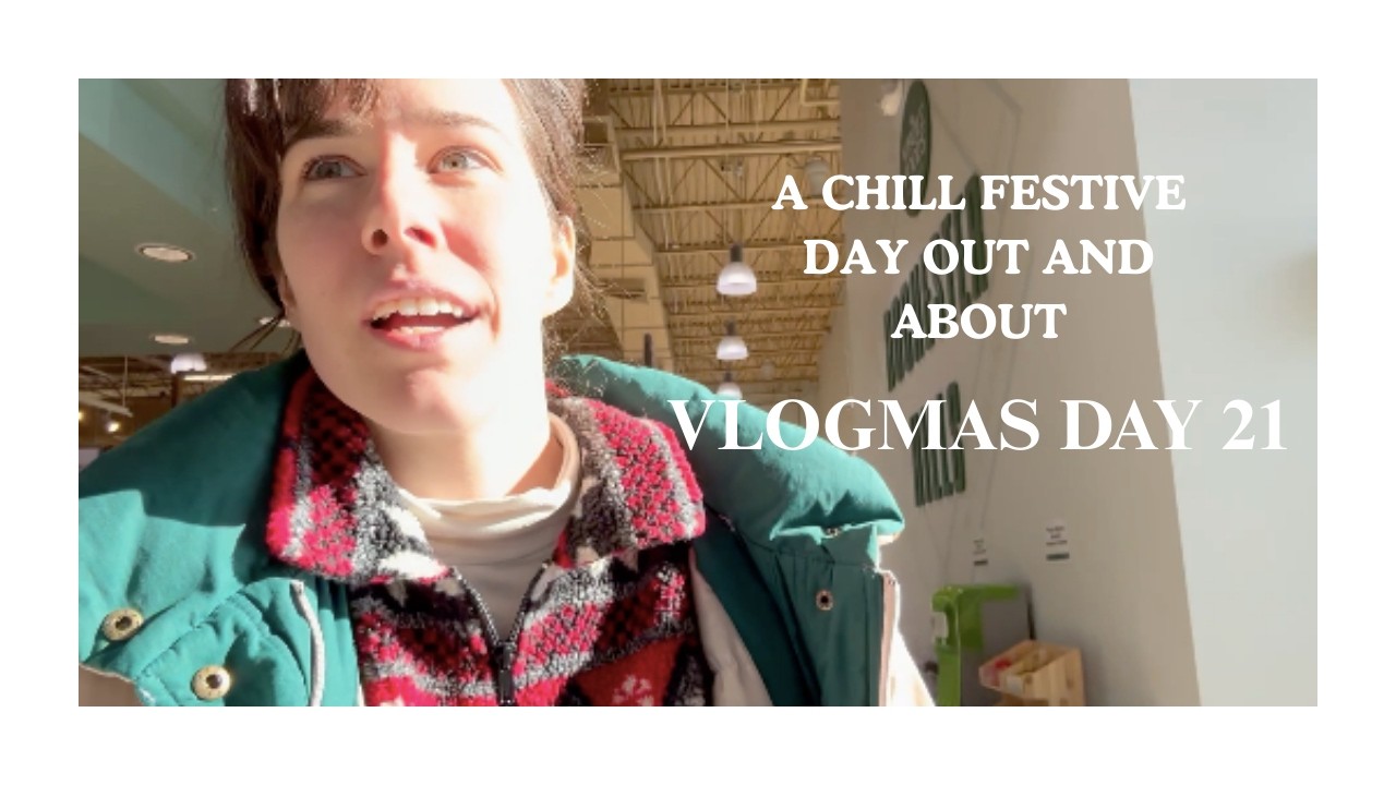 Your new favorite cozy vlogger - Vlogmas Day 21 - A chill day  at home