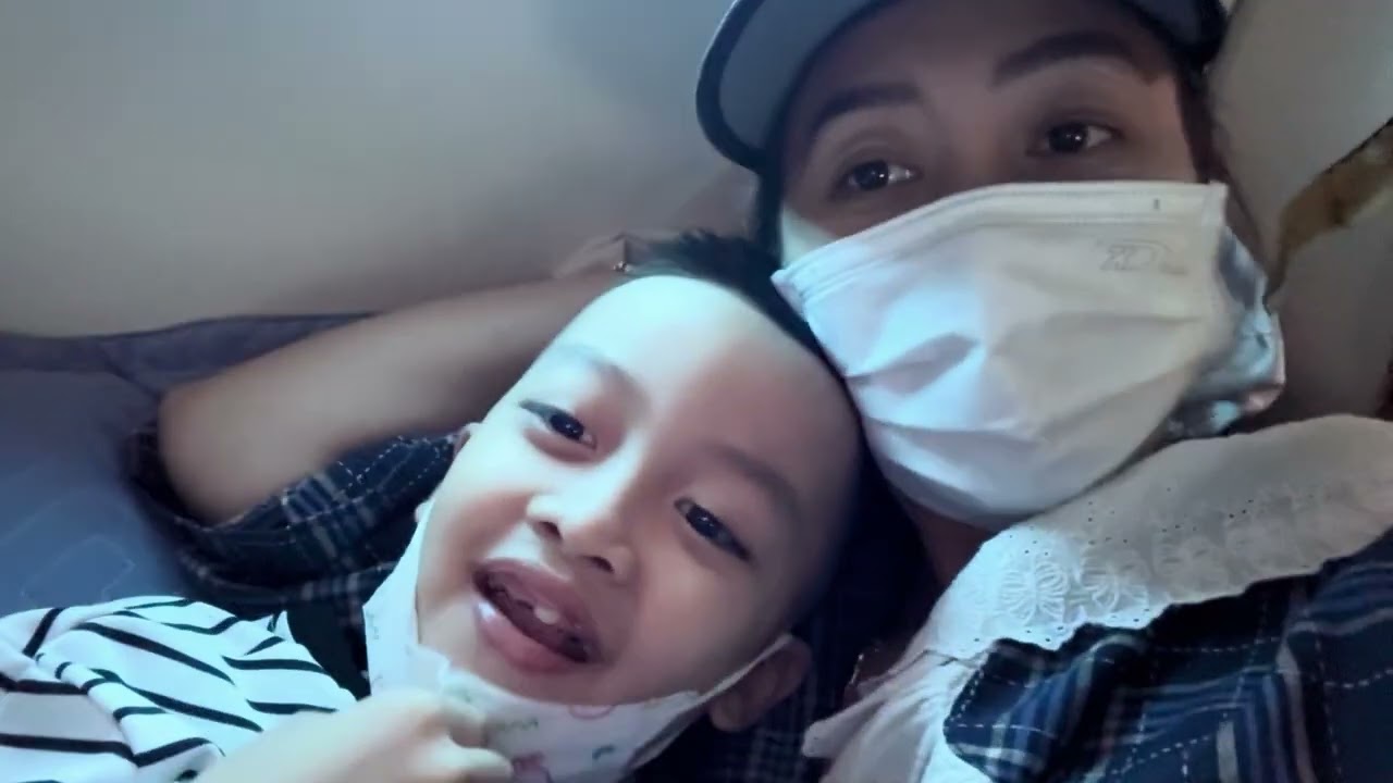 Bất ngờ về quê ăn tết 