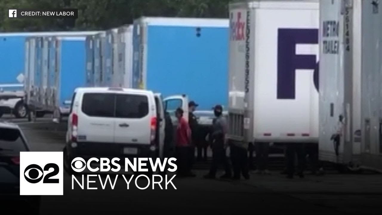 Edison, New Jersey, warehouses raided by federal agents