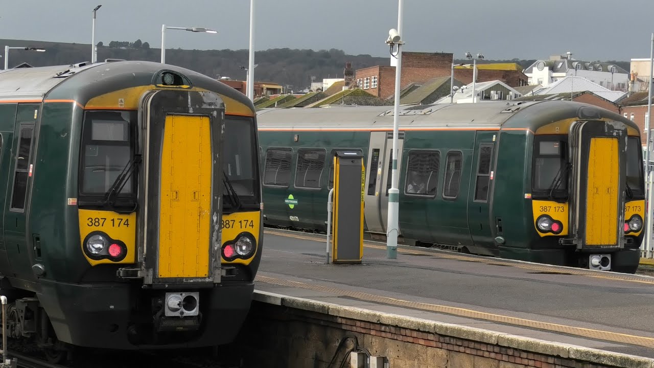 387174 + 387173 Now With Southern In GWR Green With GX 387s Meet At Eastbourne - 27th November 2025