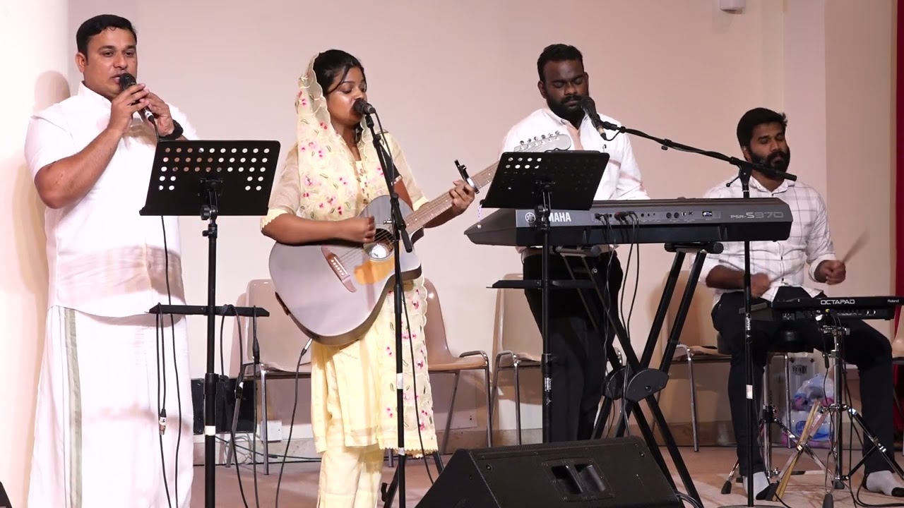Yeshu nallavan avan vallabhan * Lyrics Malayalam Christian Worship Song * IPC Worship Centre Sharjah