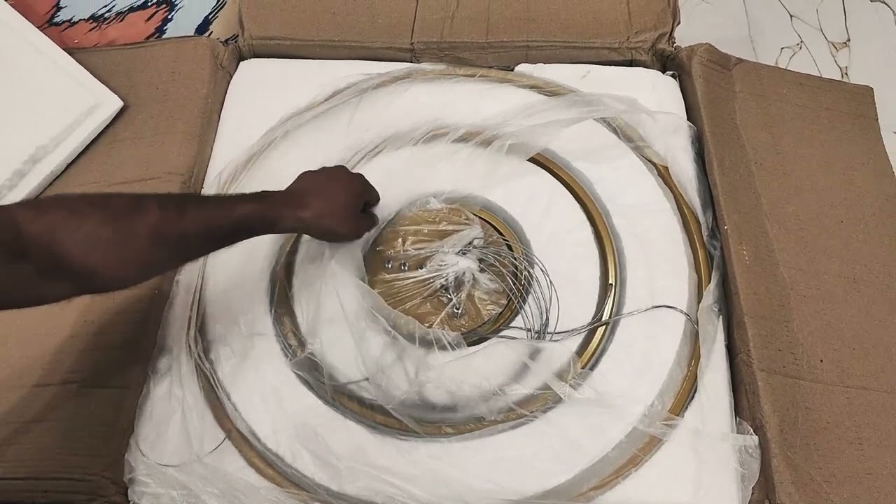Unboxing and review of Three Rings Chandelier