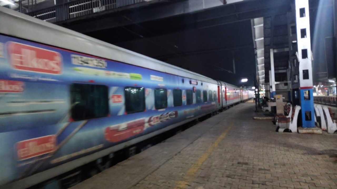 13009 Doon Express |Howrah - Yog Nagari Rishikesh| #indianrailways 