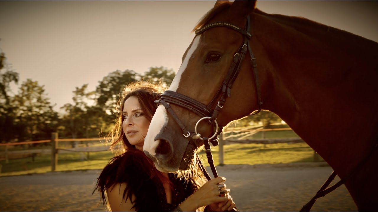 ＂Mandala Girl＂𝒷𝓎 𝐎𝐌𝐍𝐈𝐓𝐀𝐇 (Official Video)