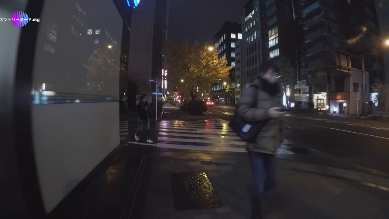 [4k] Walk from Jimbocho to Suidobashi at night. Tokyo at night when it rains - 2019