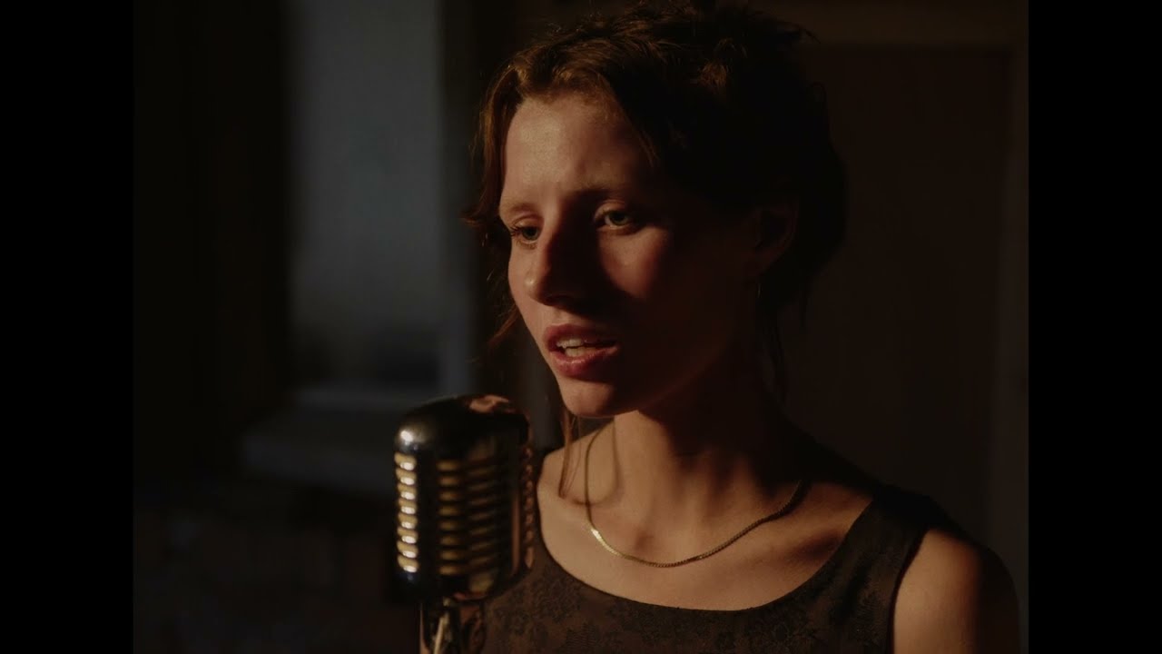 Clara Mann - Confessions [Official Music Video]