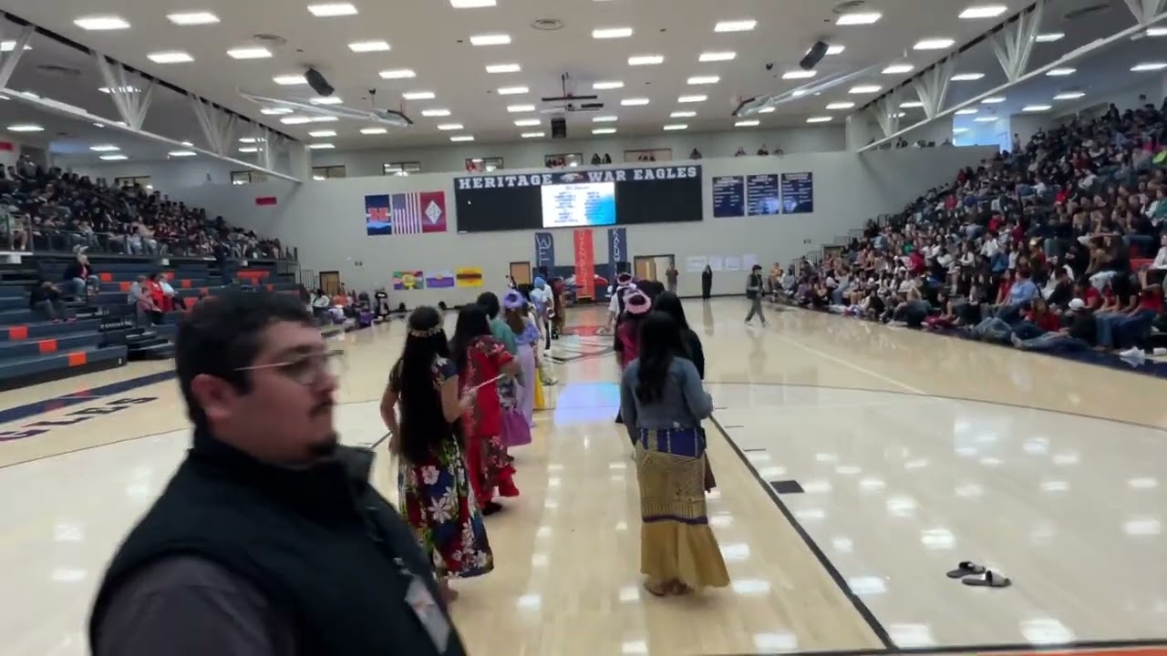 Rogers Heritage High School ( islander club) .