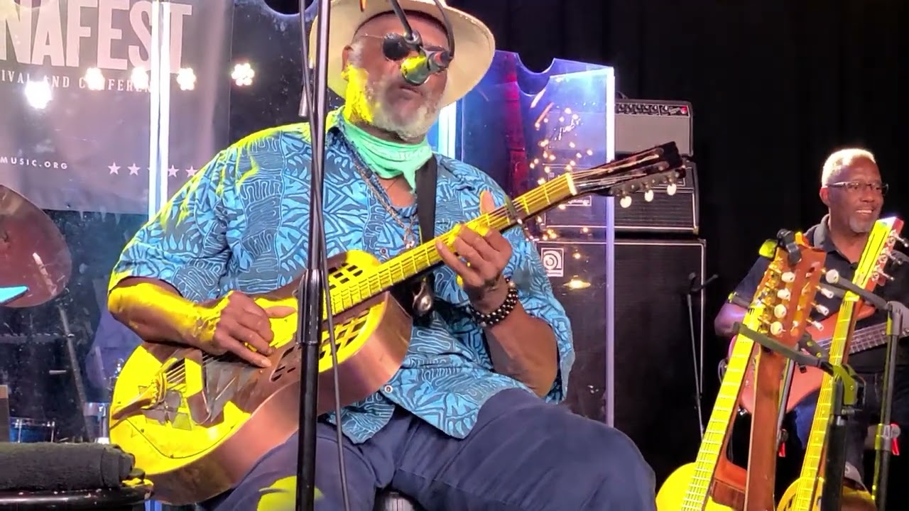 Taj Mahal & Keb' Mo': 