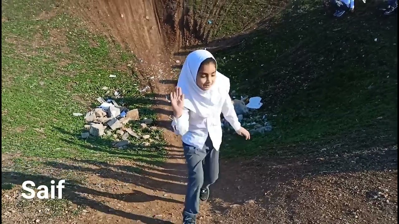 شوێنەواری یەکێک لەناپاڵمەکانی ڕژێمی بەعس وساتی کیمیابارانی هەڵەبجەمان کردەجێگەی یاری وشادی قوتابیانم