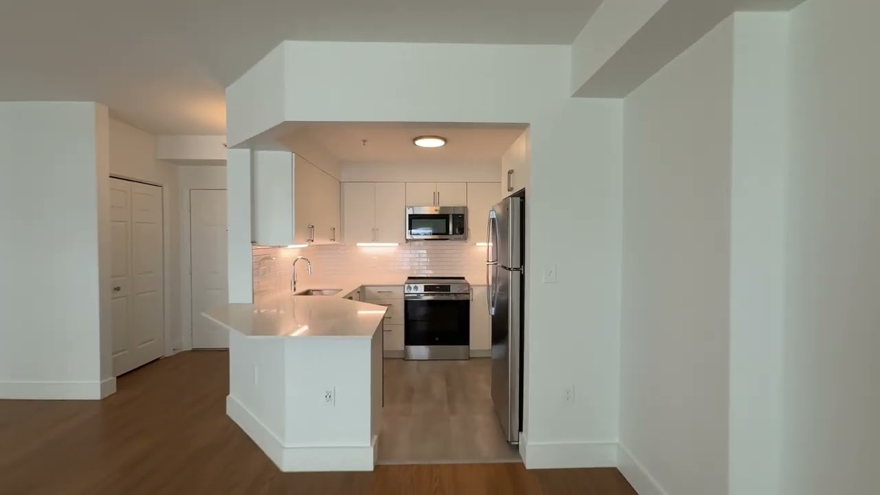 Rosecliff Apartments - West Quincy, Boston - Rosecliff II 1HB - Unit 788-N303